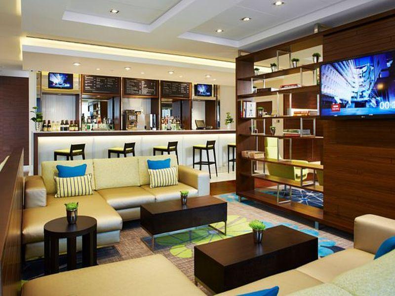 Courtyard By Marriott Aberdeen Airport
