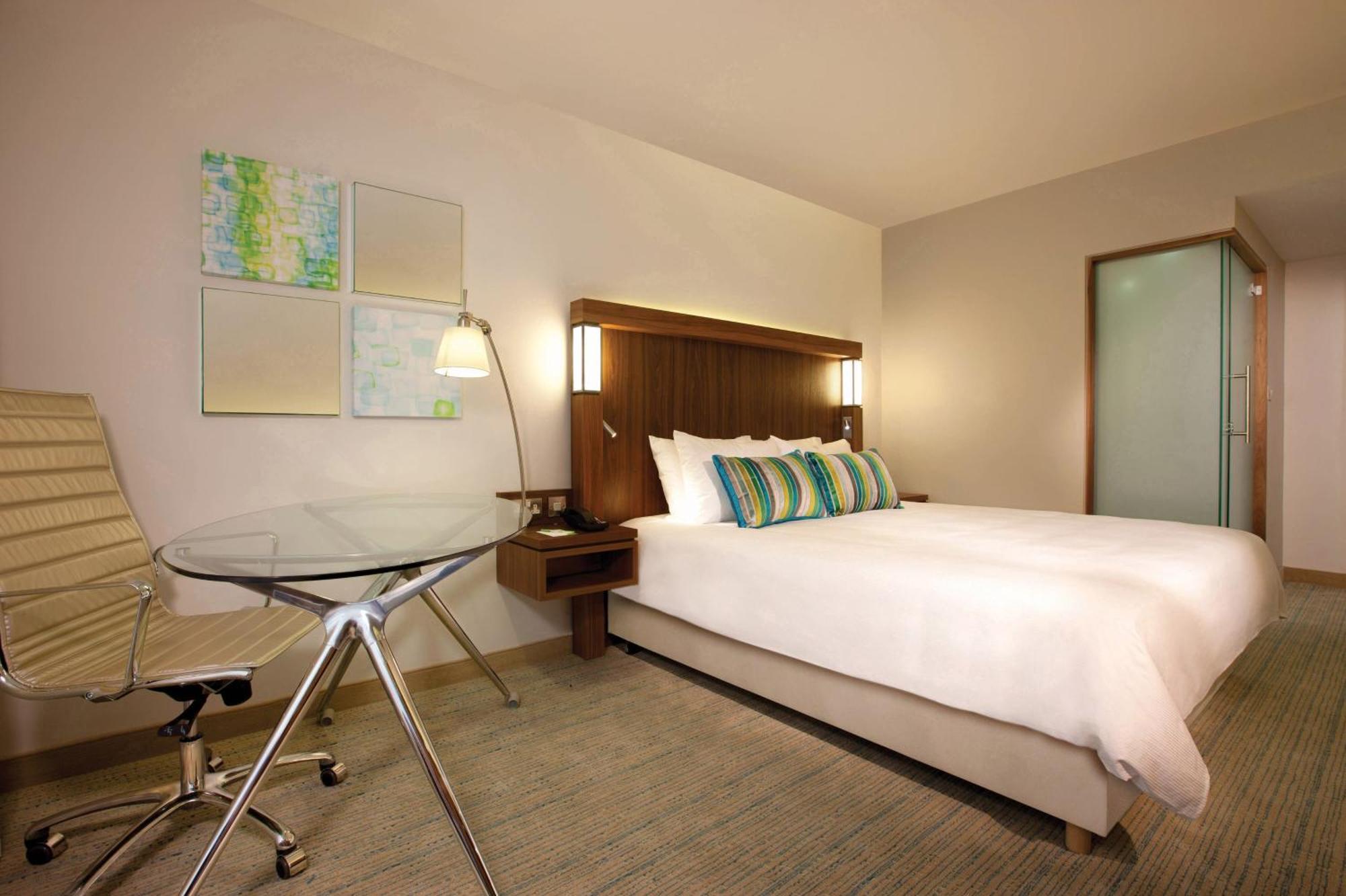 Courtyard By Marriott Aberdeen Airport Hotel 4*